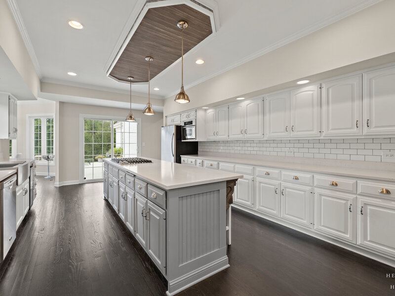 10 Corey Drive Barrington IL 60010