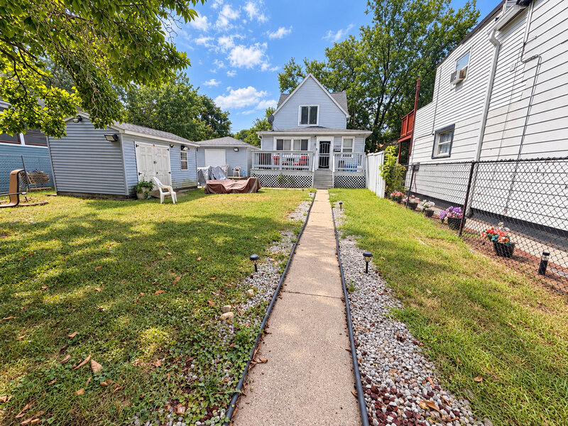 11820 S Harvard Avenue Chicago IL 60628
