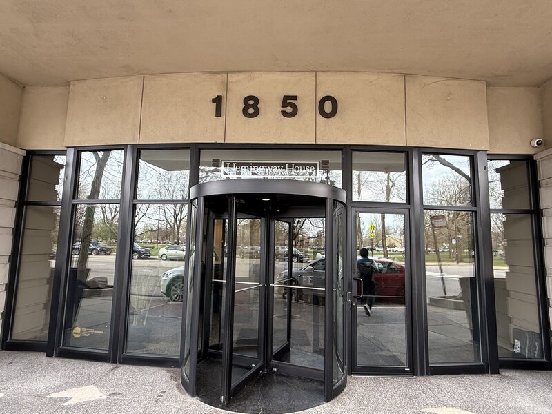 1850 N Clark Street Chicago IL 60614