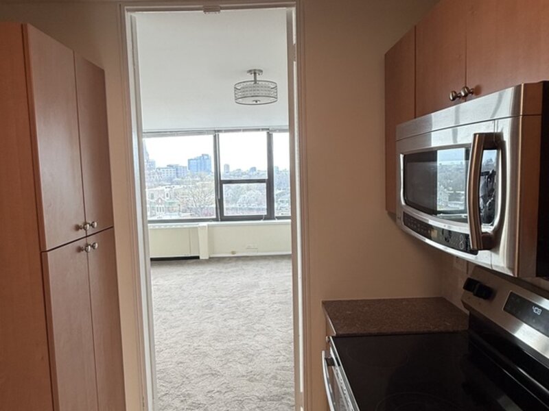1850 N Clark Street Chicago IL 60614