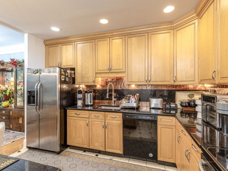 9118 W Elmwood Drive Niles IL 60714