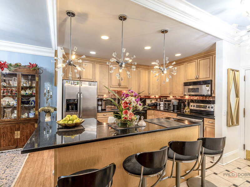 9118 W Elmwood Drive Niles IL 60714
