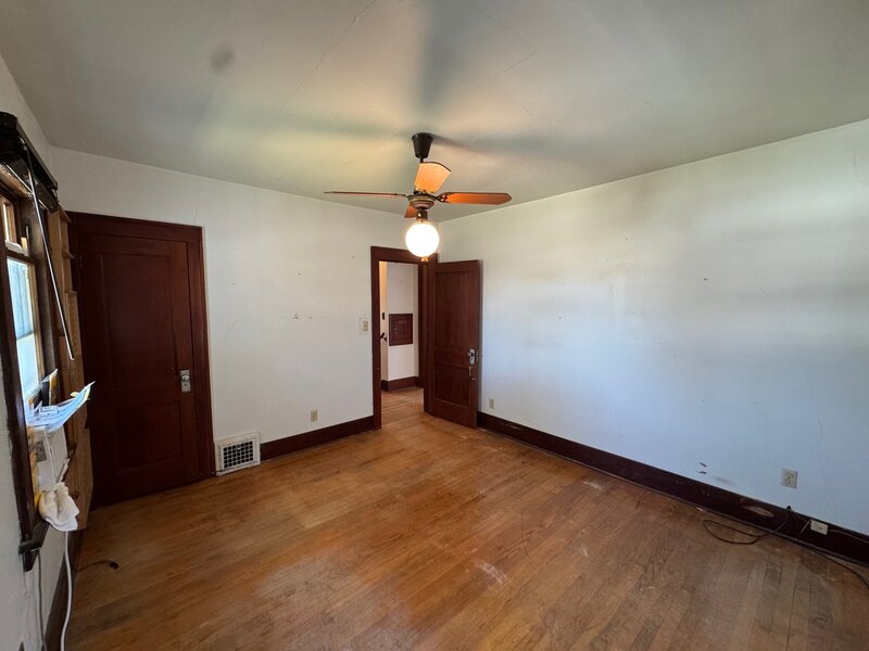 918 W Locust Street Davenport IA 52804