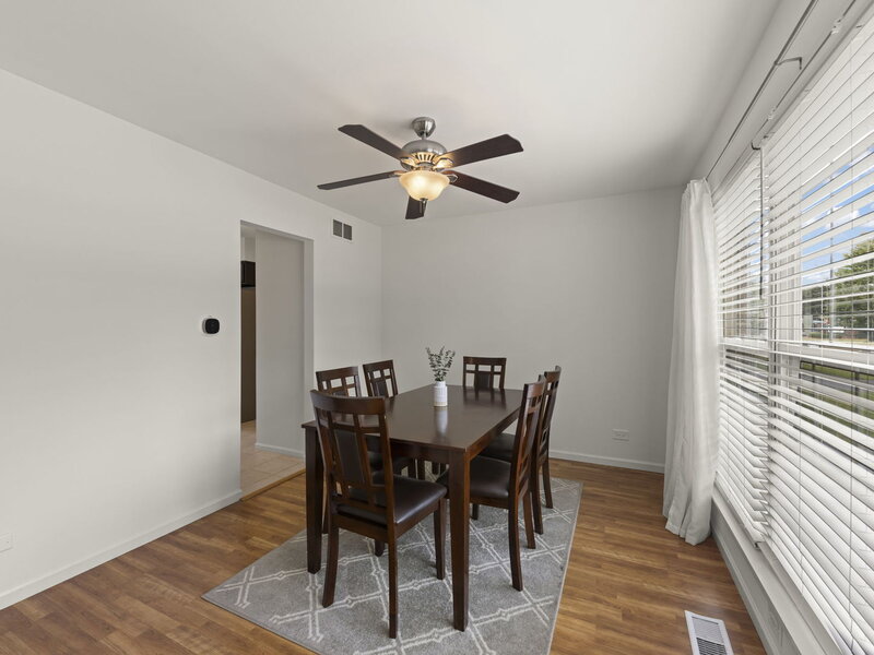 71 Cold Spring Court Aurora IL 60506