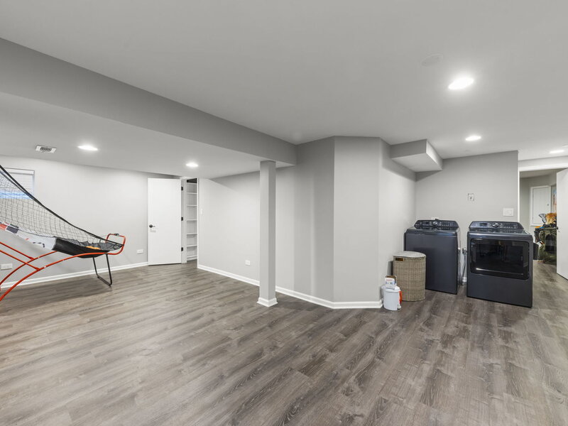 71 Cold Spring Court Aurora IL 60506