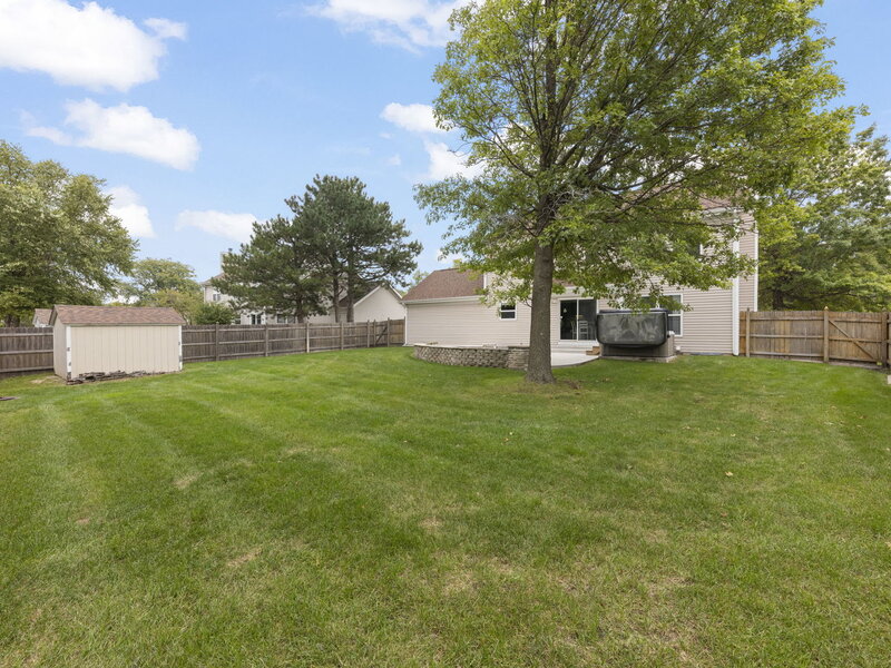 71 Cold Spring Court Aurora IL 60506