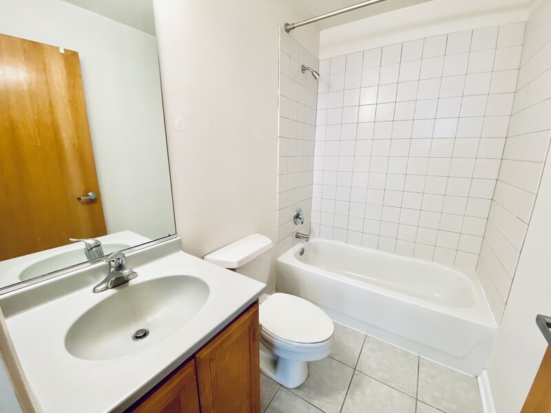 1250 S Indiana Avenue Chicago IL 60605