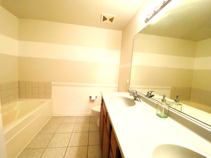 1250 S Indiana Avenue Chicago IL 60605