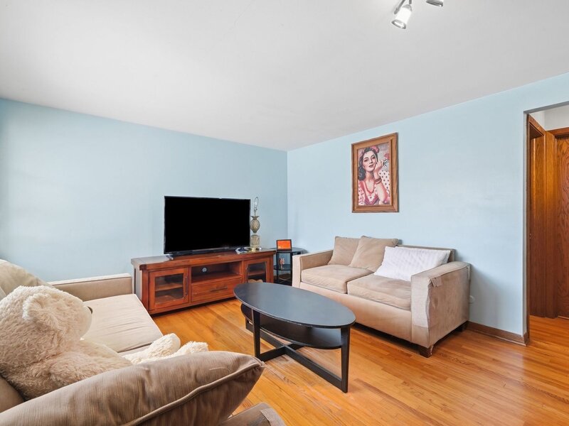 6968 W Diversey Avenue Chicago IL 60707