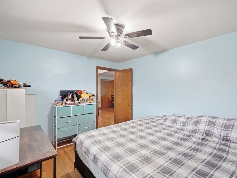 6968 W Diversey Avenue Chicago IL 60707