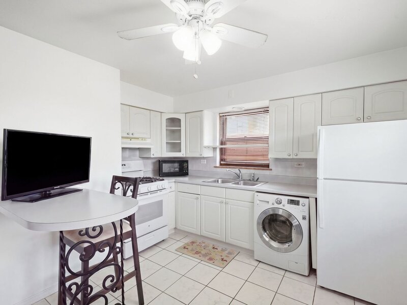 6968 W Diversey Avenue Chicago IL 60707