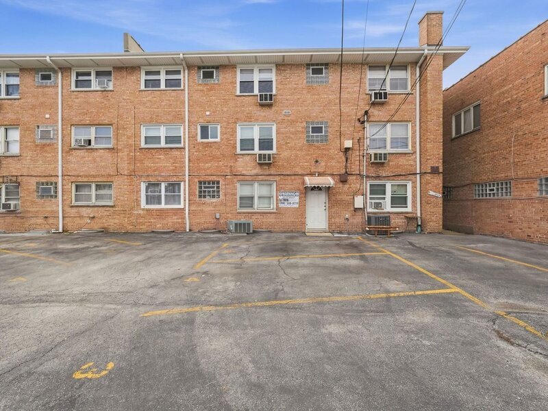 6968 W Diversey Avenue Chicago IL 60707