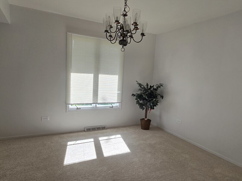 2020 E 169th Place South Holland IL 60473
