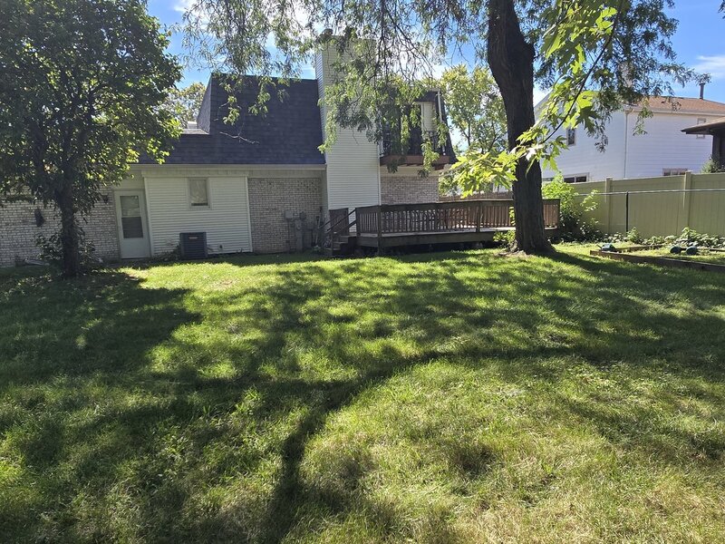2020 E 169th Place South Holland IL 60473