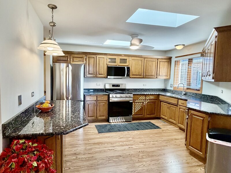 19339 Lisadell Drive Tinley Park IL 60487