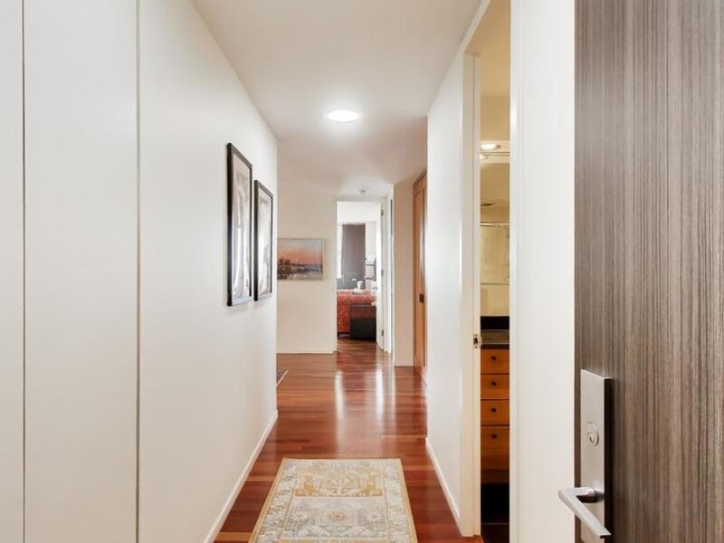 200 E Delaware Place Chicago IL 60611