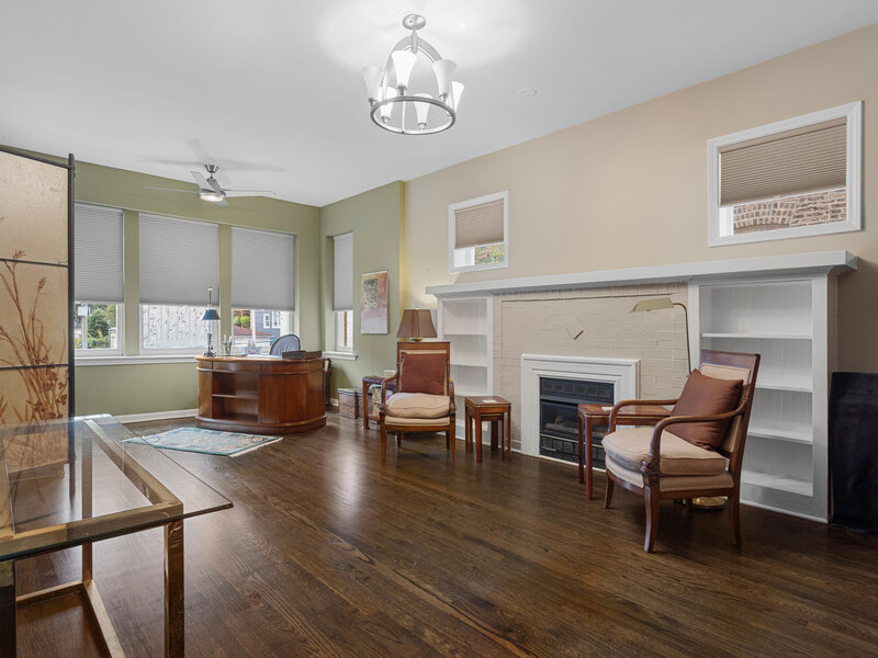 3512 W Leland Avenue Chicago IL 60625