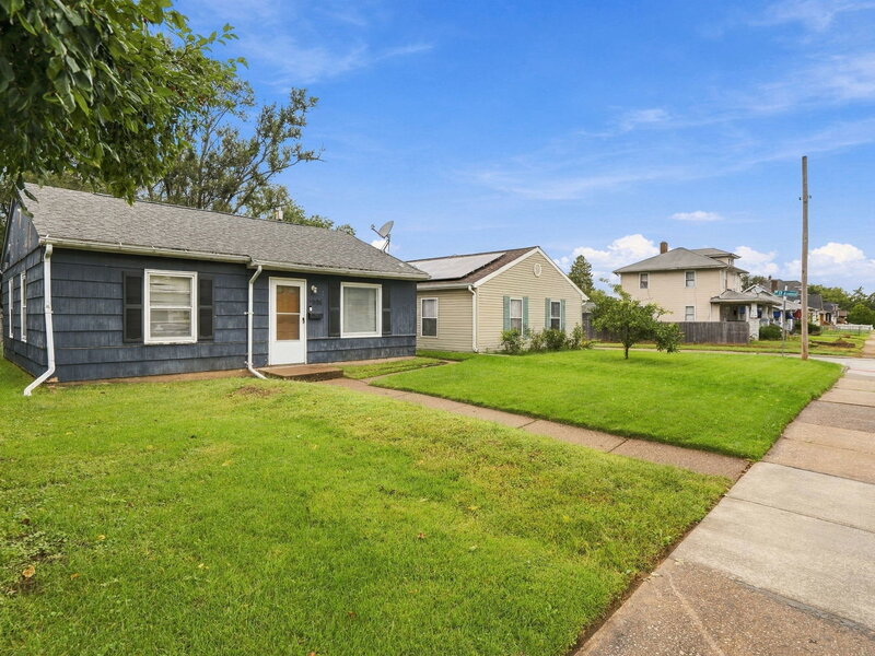 1904 9th Street Rock Island IL 61201