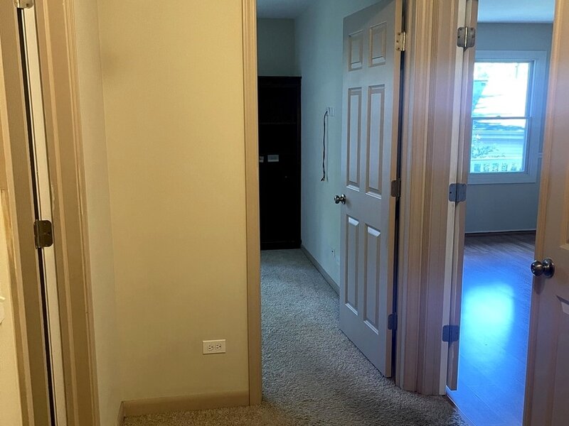 203 Emerson Court Bloomingdale IL 60108