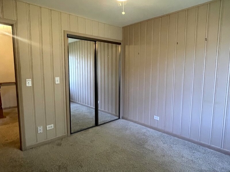 203 Emerson Court Bloomingdale IL 60108
