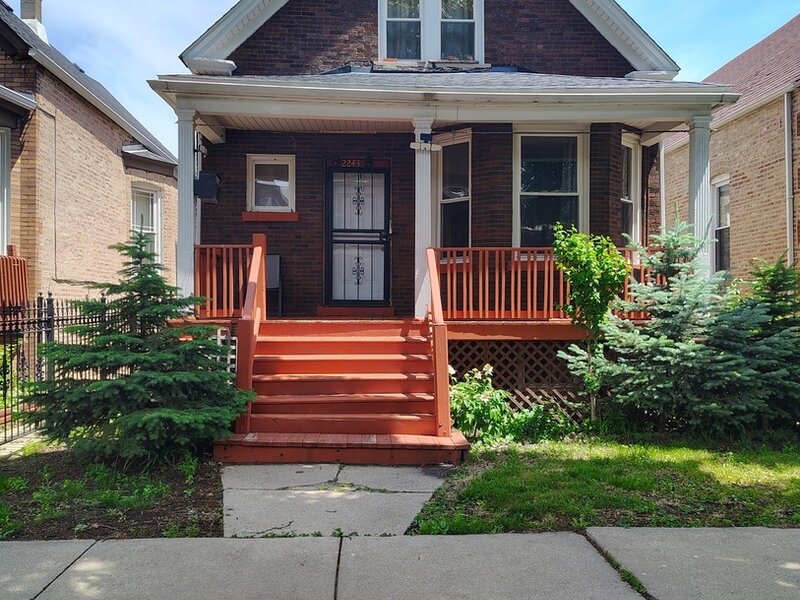 2243 N Kedvale Avenue Chicago IL 60639