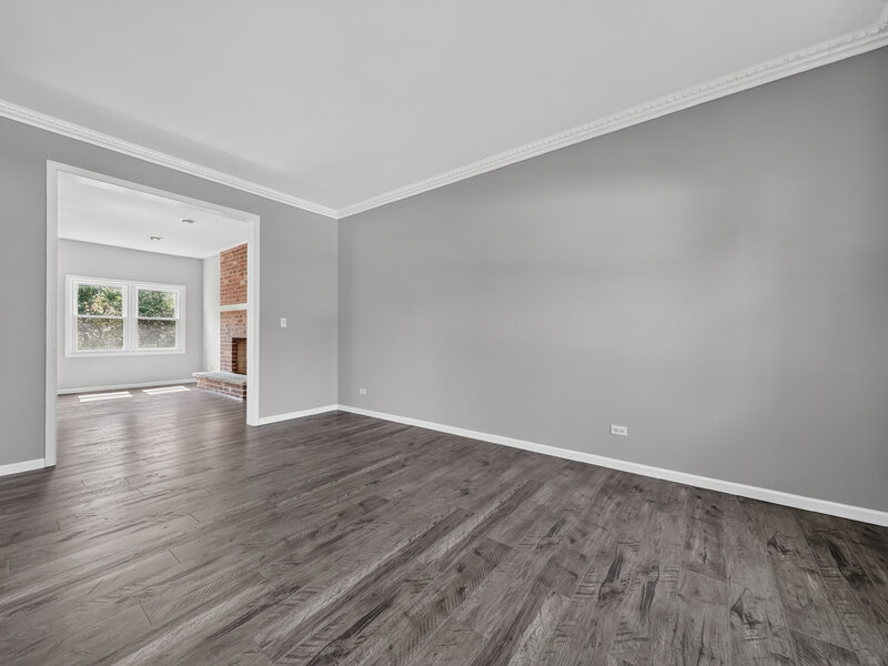 17 Chapel Hill Court Westmont IL 60559