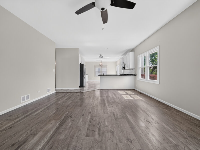 17 Chapel Hill Court Westmont IL 60559