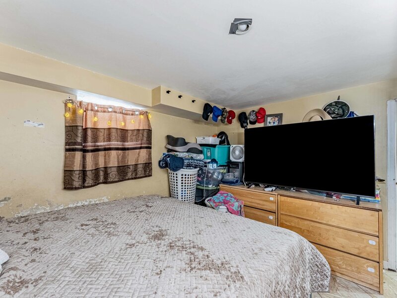 3920 W 84th Place Chicago IL 60652
