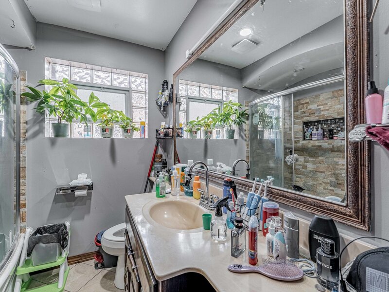 3920 W 84th Place Chicago IL 60652