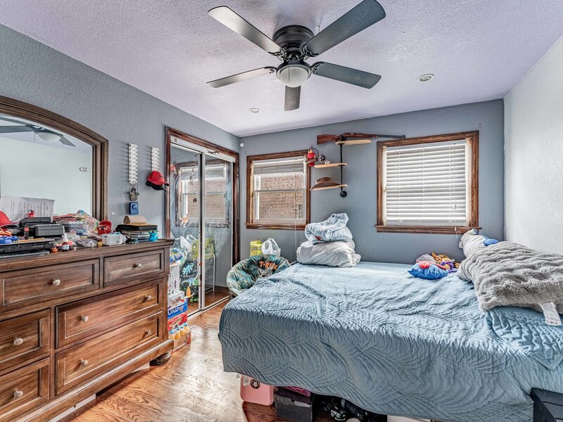 3920 W 84th Place Chicago IL 60652
