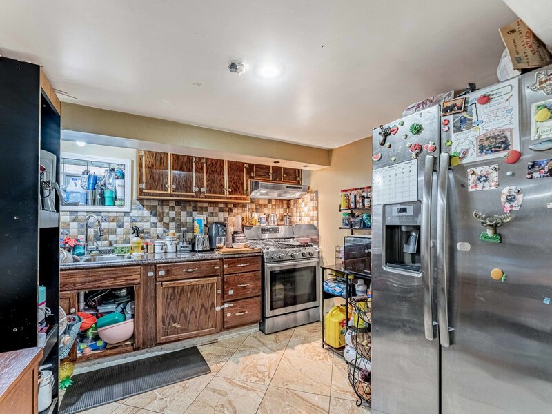 3920 W 84th Place Chicago IL 60652