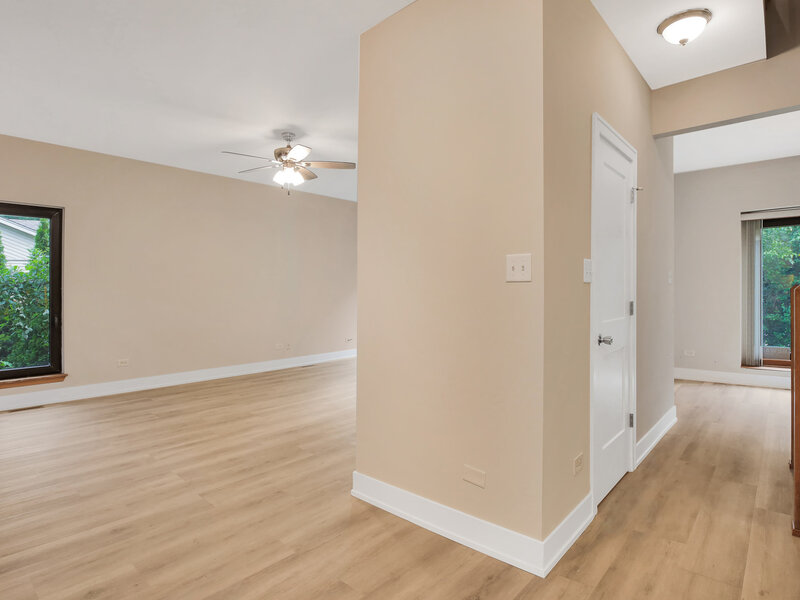 307 Blackstone Avenue Willow Springs IL 60480