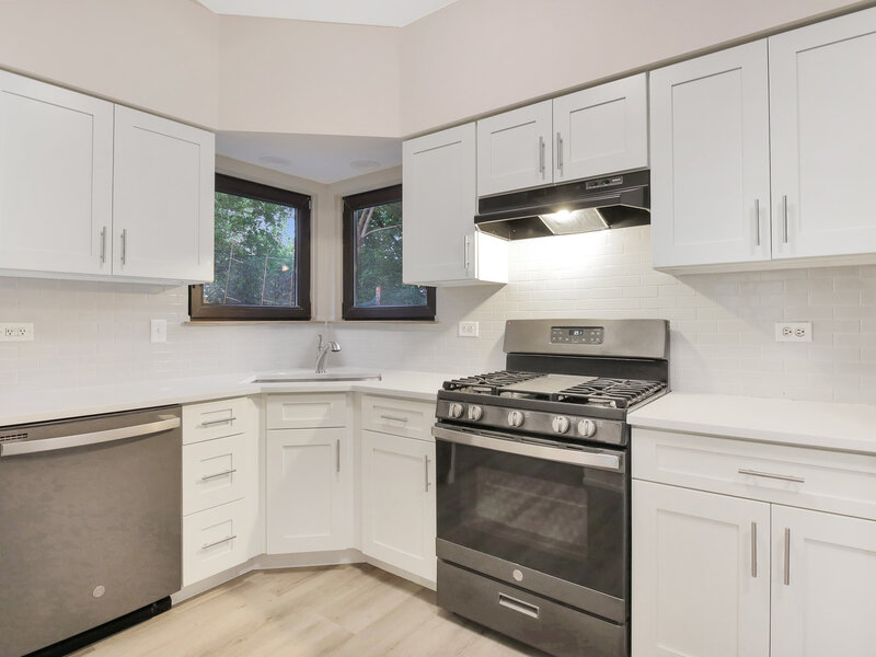 307 Blackstone Avenue Willow Springs IL 60480
