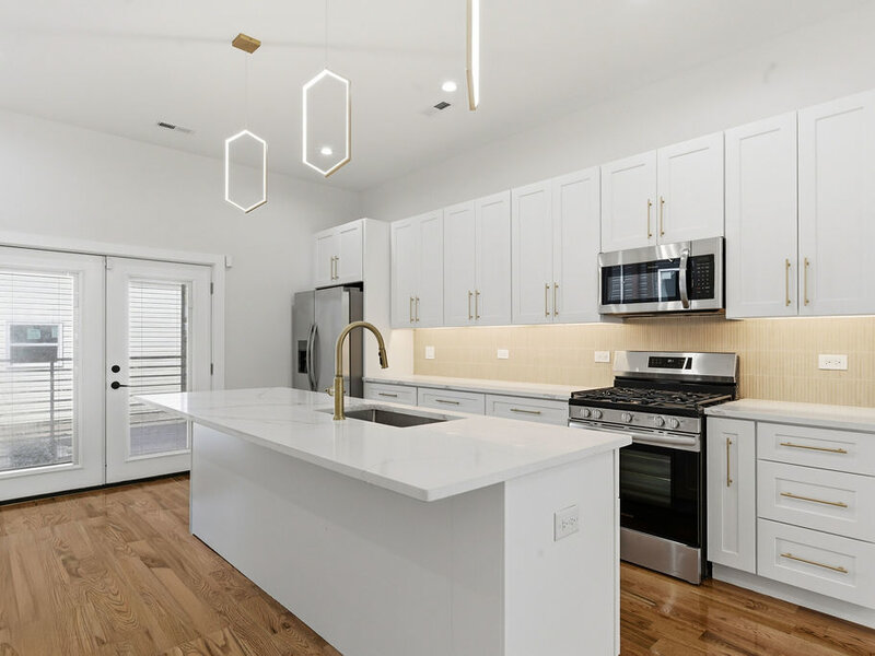 618 N Avers Avenue Chicago IL 60624