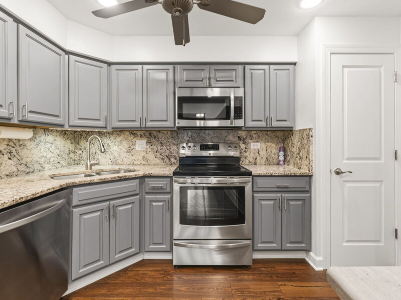 101 Lake Hinsdale Drive Willowbrook IL 60527