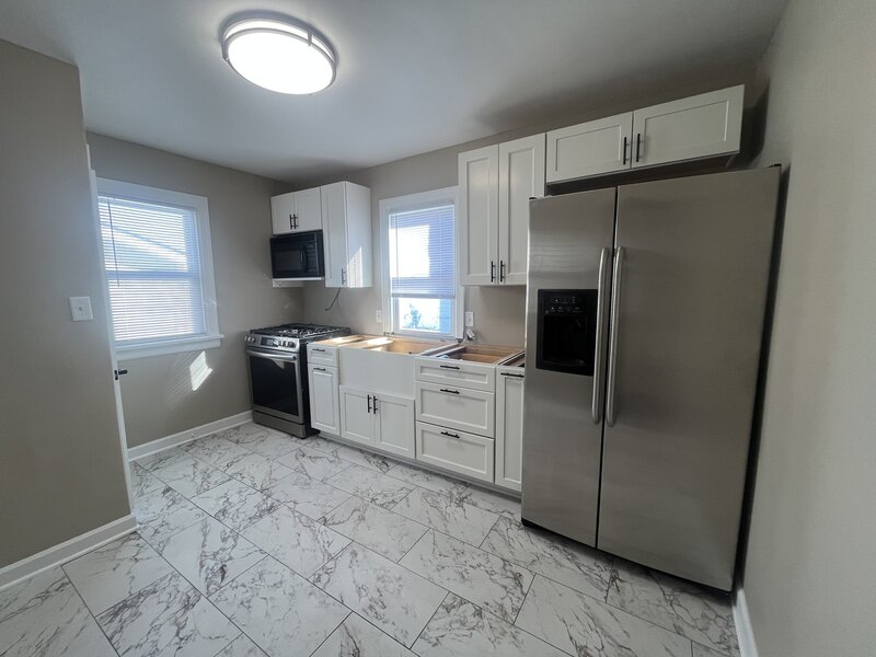 212 S Douglas Avenue Bradley IL 60915