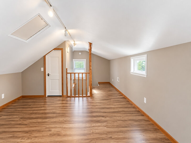 212 S Douglas Avenue Bradley IL 60915