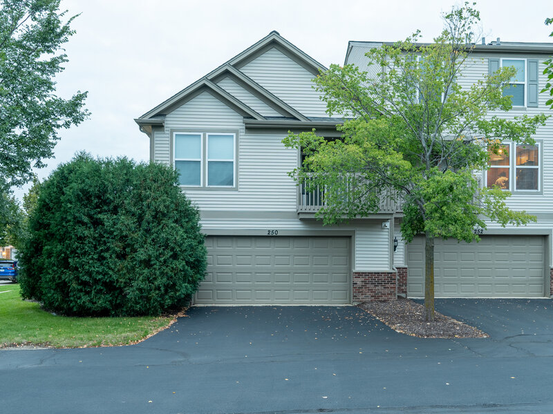 250 Devoe Drive Oswego IL 60543