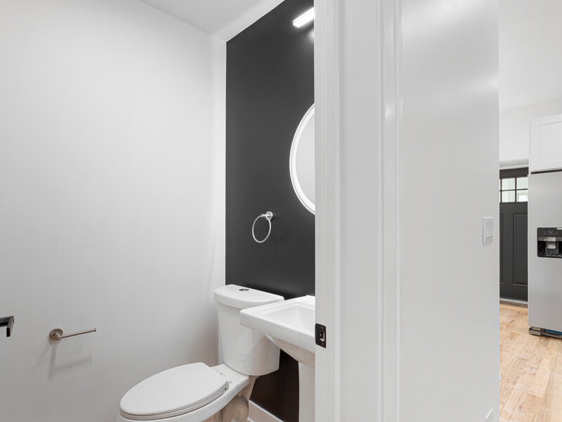 6627 S Saint Lawrence Avenue Chicago IL 60637