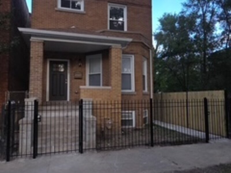 6627 S Saint Lawrence Avenue Chicago IL 60637