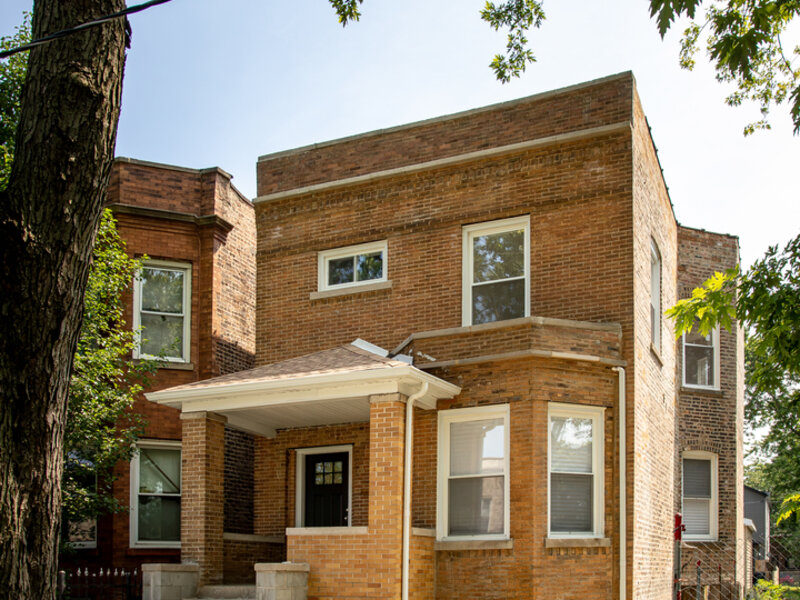 6627 S Saint Lawrence Avenue Chicago IL 60637