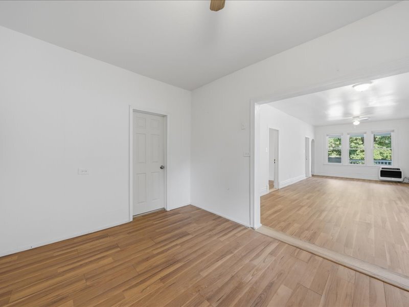 10560 S Edbrooke Avenue Chicago IL 60628