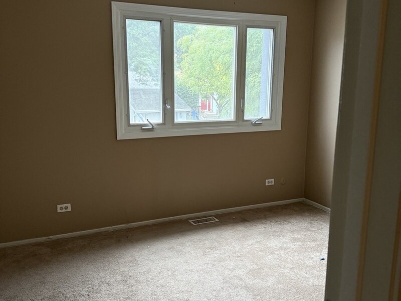 227 Lakeshore Lane Bloomingdale IL 60108