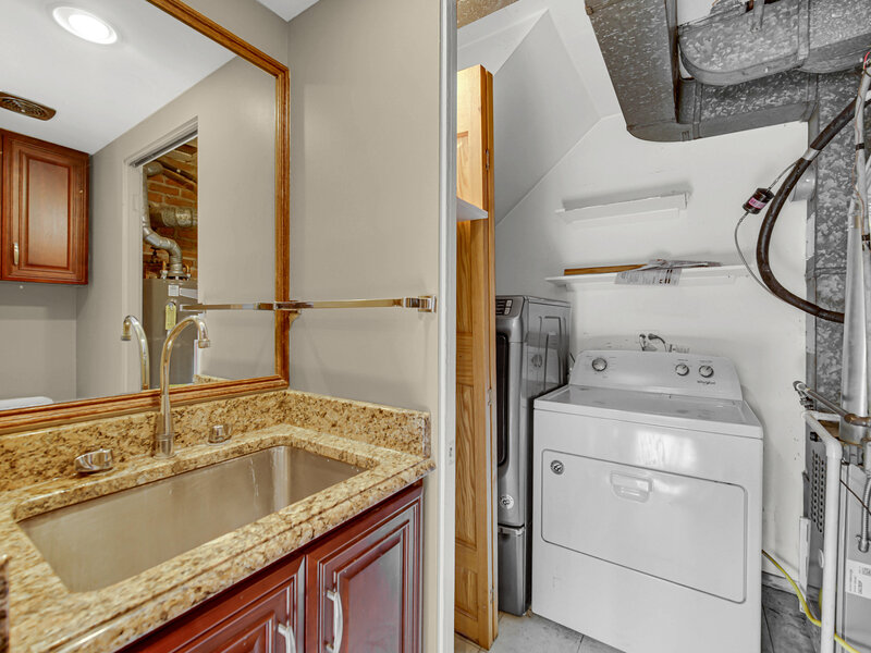 662 Carriage Hill Drive Glenview IL 60025