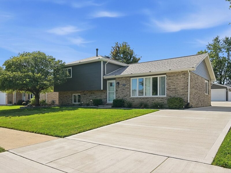 25712 S Mccorkle Avenue Monee IL 60449
