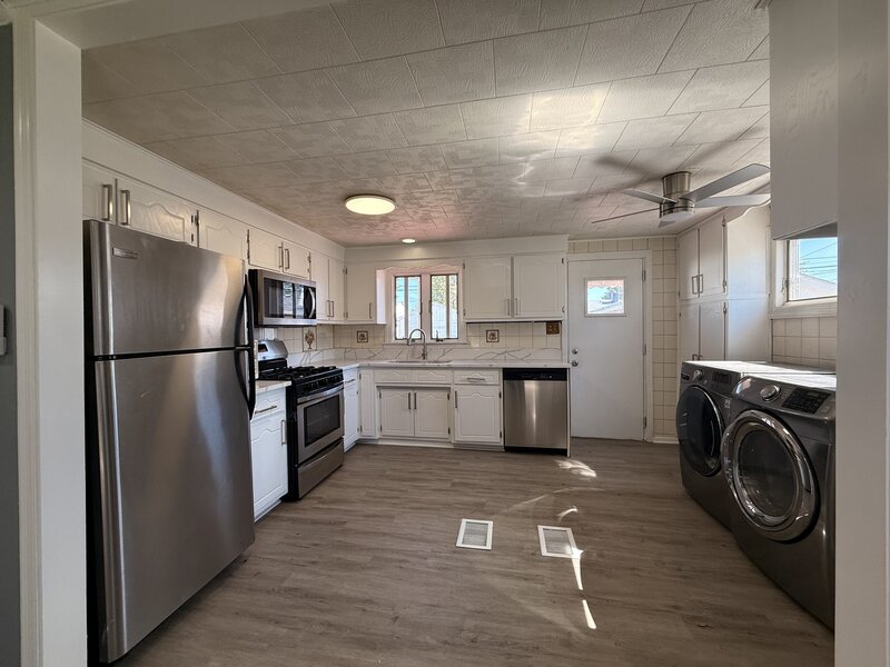 8803 S Kolin Avenue Hometown IL 60456
