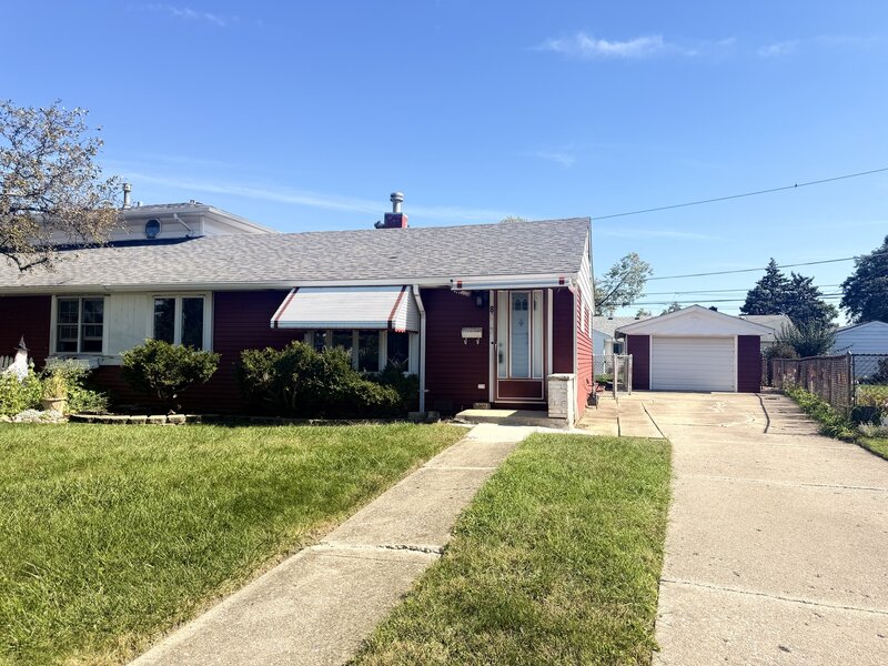 8803 S Kolin Avenue Hometown IL 60456