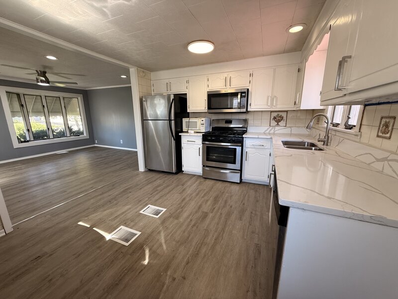 8803 S Kolin Avenue Hometown IL 60456