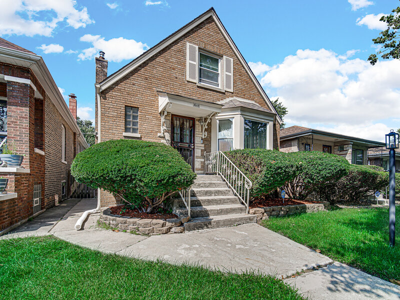 8610 S Vernon Avenue Chicago IL 60619