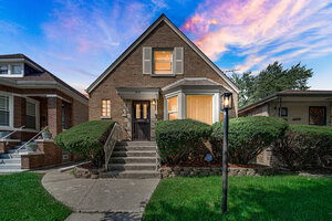 Photo of 8610 S Vernon Avenue Chicago IL 60619
